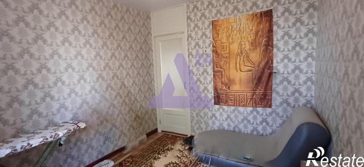 4-комн квартира улица 7 микрорайон, дом 18