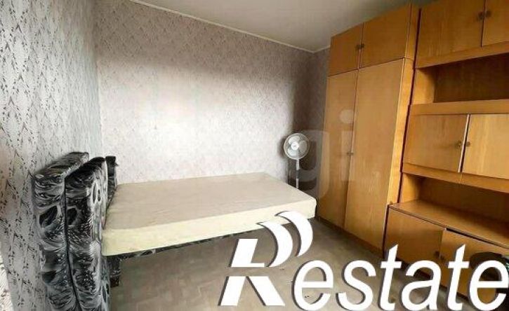 2-комн квартира ул 7 микрорайон, 13,  д. 13