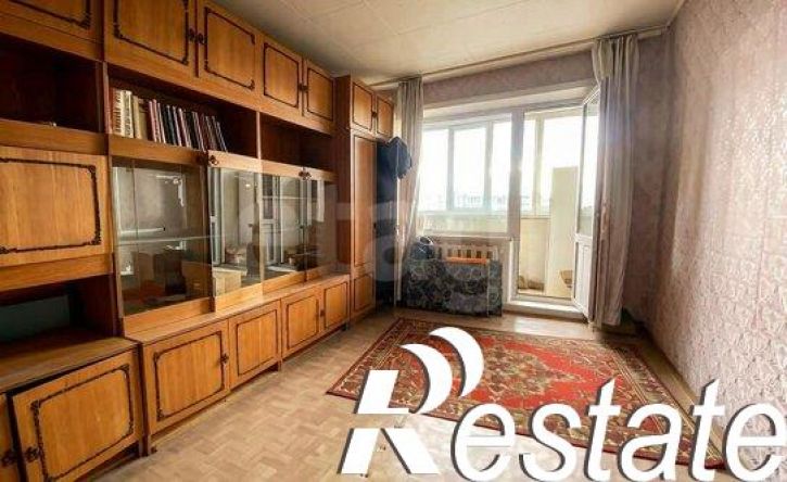 2-комн квартира ул 7 микрорайон, 13,  д. 13