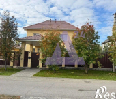 коттедж 277.3 кв м улица Памирская, дом 54